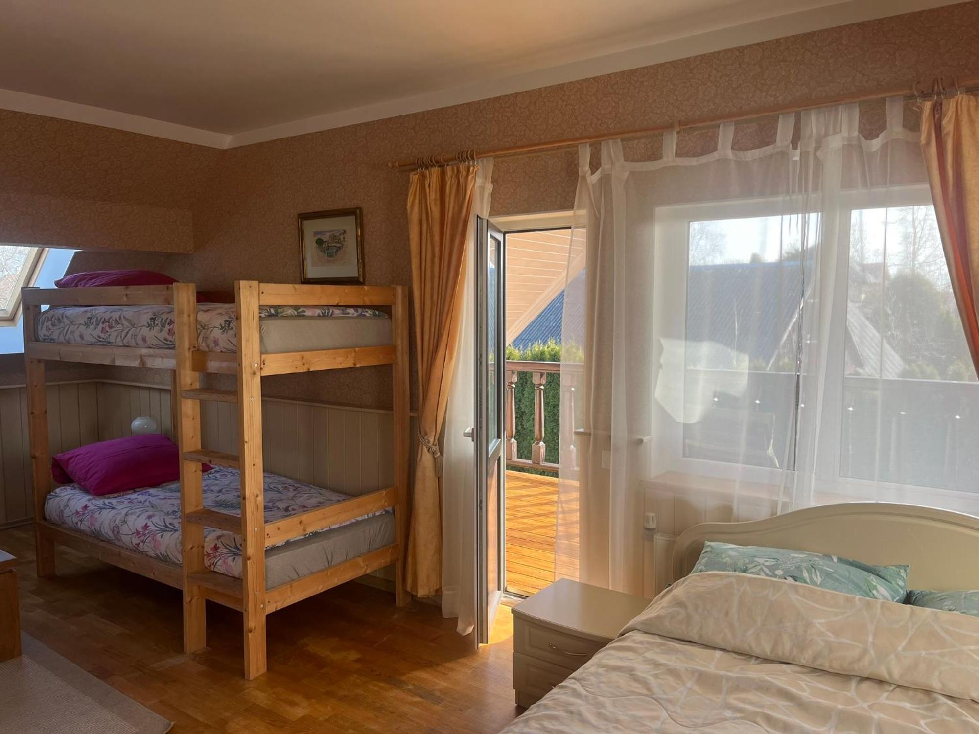 Family House Apartments Salacgrīva Kültér fotó