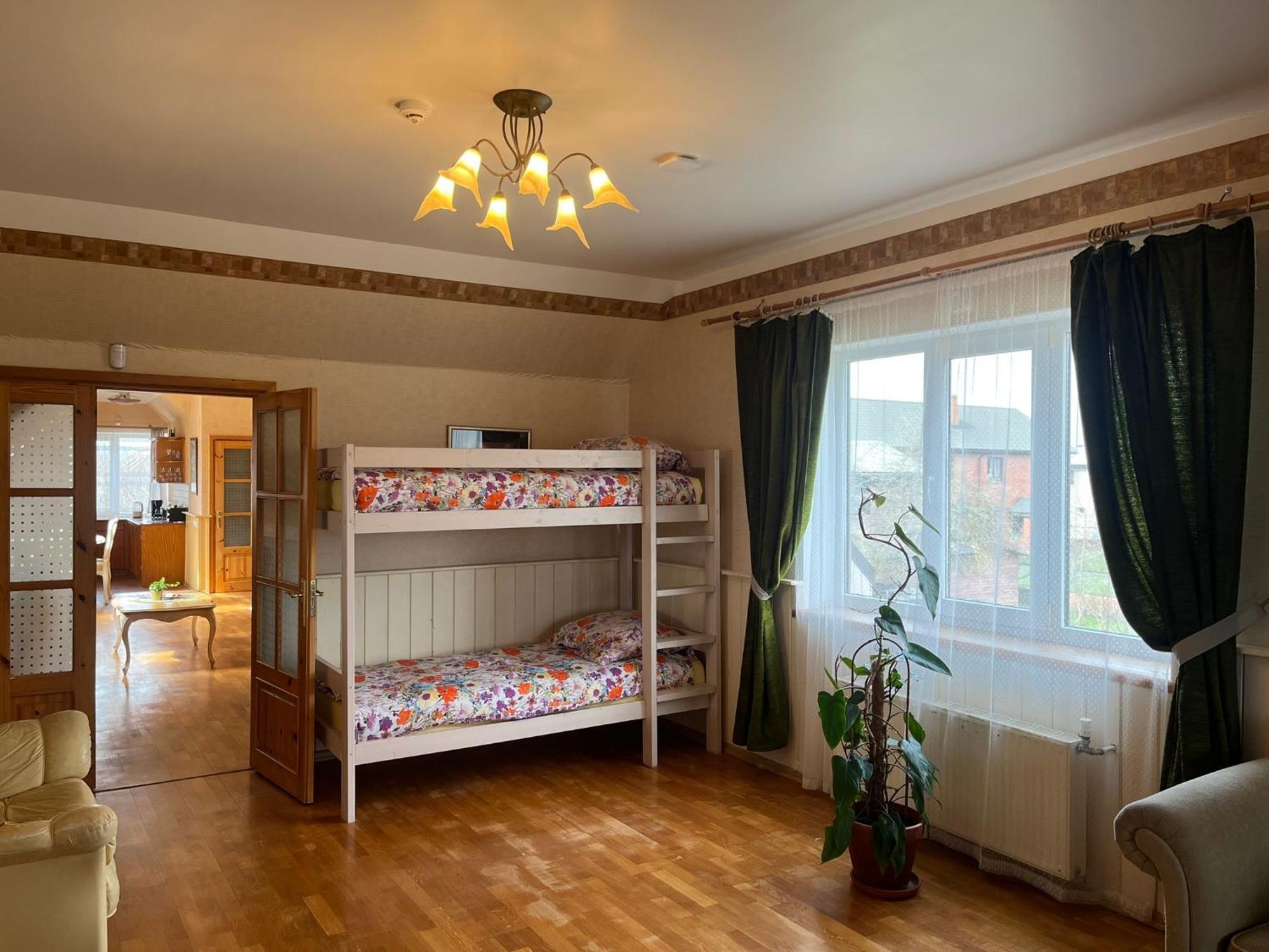 Family House Apartments Salacgrīva Kültér fotó
