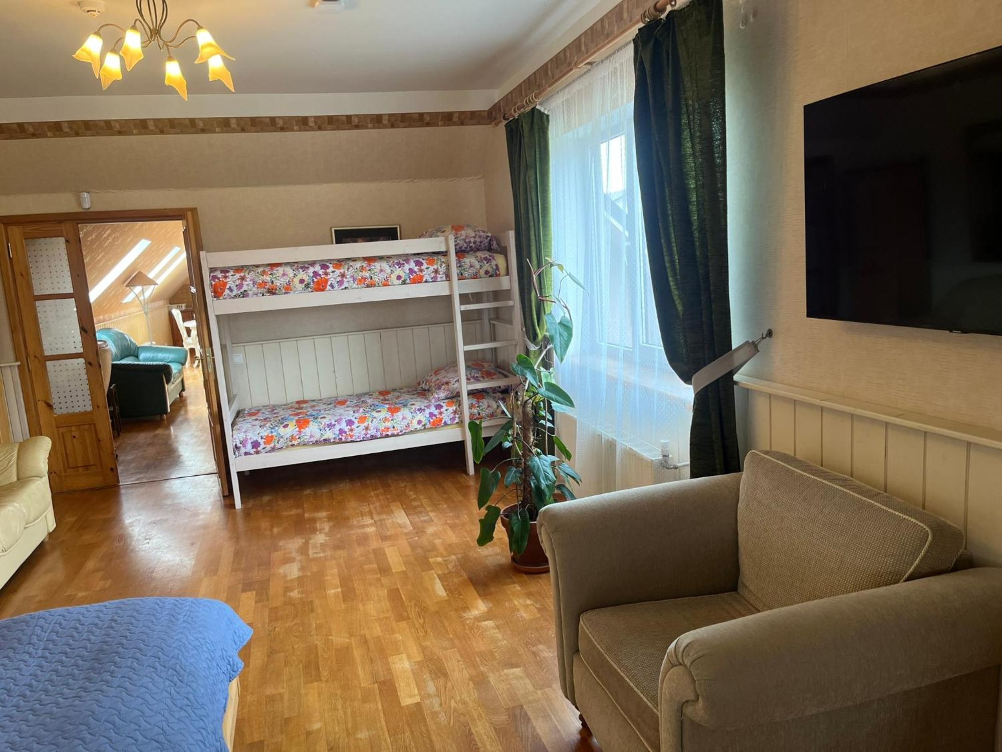 Family House Apartments Salacgrīva Kültér fotó